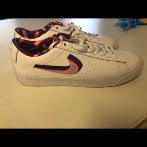 Nike SB Blazer Low Parra